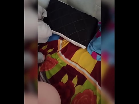 ❤️ השותפה שלי נשארת לבד בבית כי בעלה יוצא לחופשה ואני מנצלת את ההזדמנות לזיין אותה ולמלא לה את התחת בחלב ❤❌  סקס בפורנו iw.elitemangas.top ❌️❤